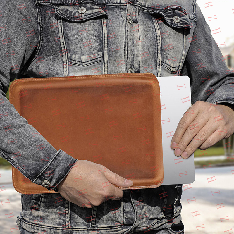 Laptop Sleeve - P+ ซองใส่แล็ปท็อปหนังแท้สำหรับแอปเปิ้ลแมคบุคโปร 16 14 M5/M4 แอร์